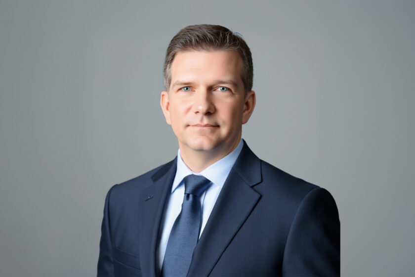 Professional headshot of Aquestive CEO, Dan Barber.